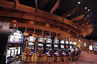 Kewadin St. Ignace Hotel Evergreen Shores Екстер'єр фото